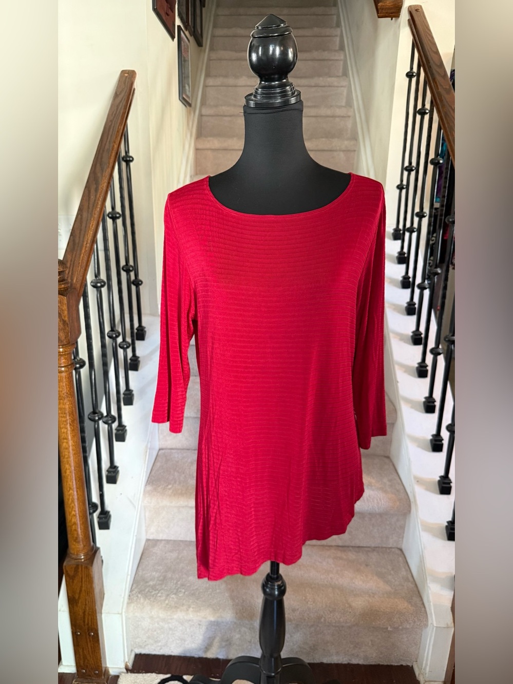 Chico’s Red Scoop Neck Long Sleeve Tunic Top
